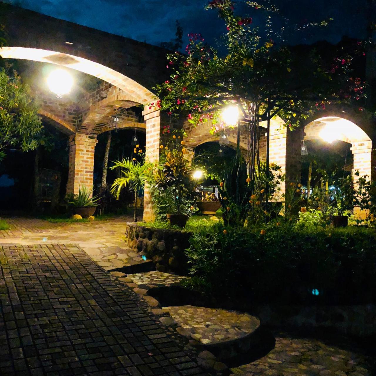 Suchitoto El Tejado酒店 外观 照片